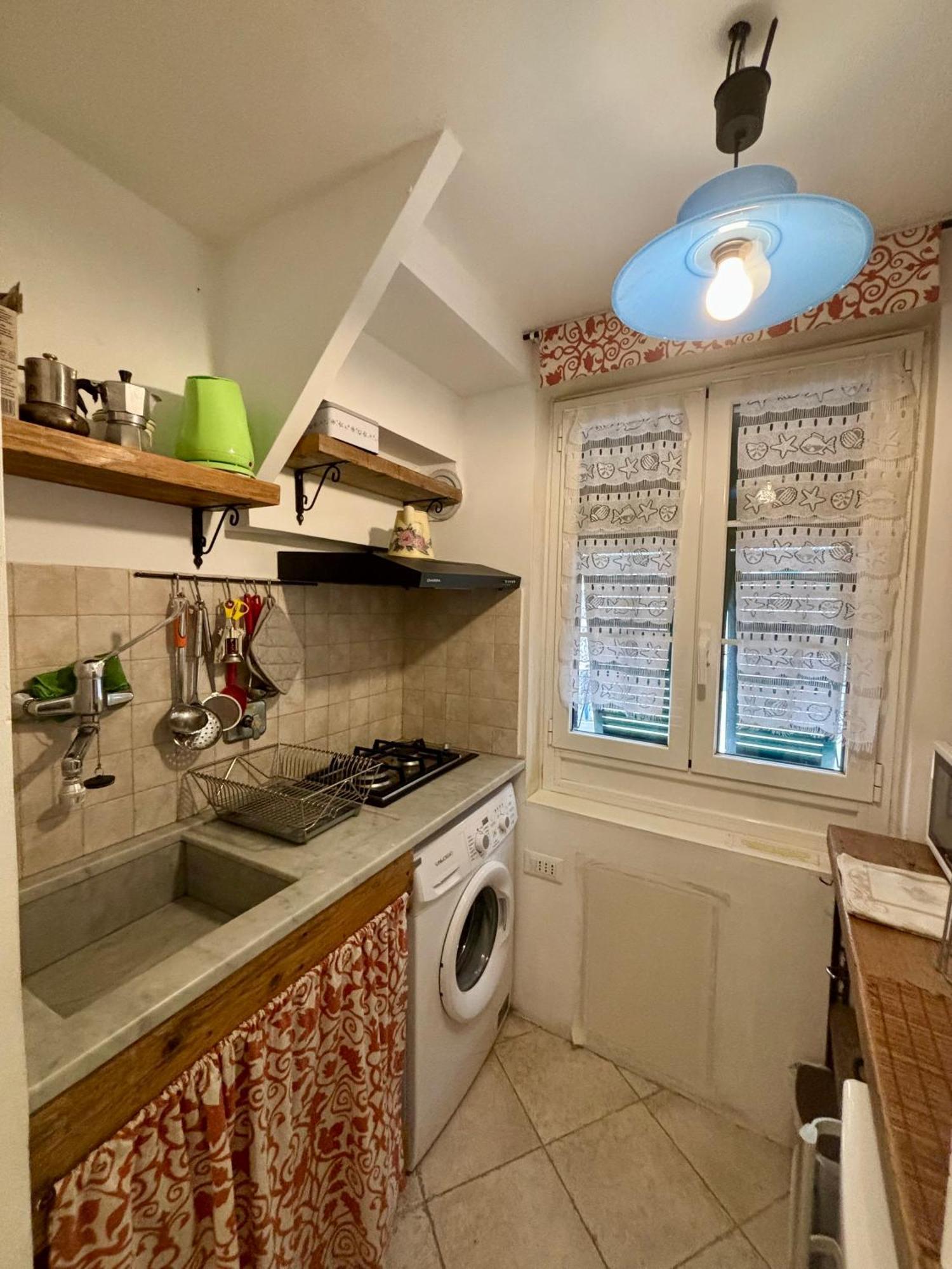 Ferienwohnung Trentapassidalmare Quinto Al Mare Genua Exterior foto