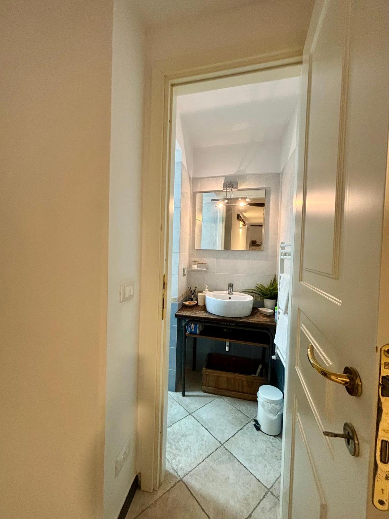 Ferienwohnung Trentapassidalmare Quinto Al Mare Genua Exterior foto